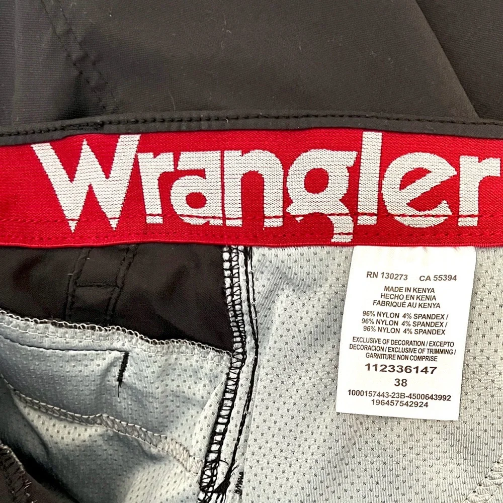 Wrangler Performance Cargo Shorts 10